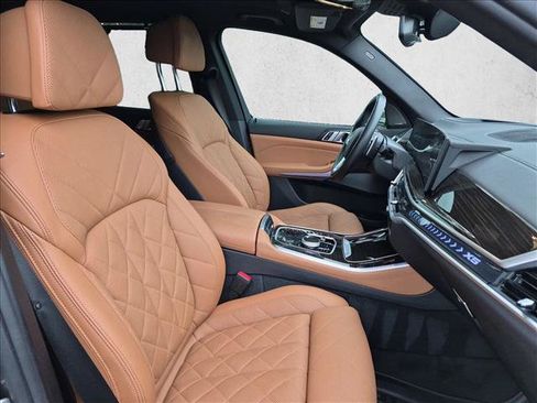 Used 2024 BMW X5 xDrive50e w/ Executive Package AWD/4WD image 22