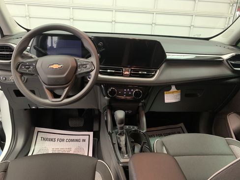 New 2026 Chevrolet TrailBlazer LT image 12