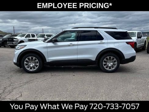 New 2026 Ford Explorer Active w/ Active Comfort Package AWD/4WD image 2