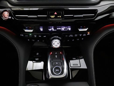 Certified 2026 Acura MDX SH-AWD w/ Advance Package image 26