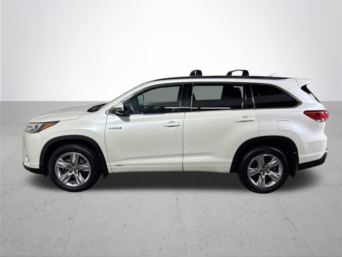 Used 2019 Toyota Highlander Limited AWD/4WD image 9
