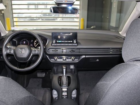 Certified 2023 Honda HR-V LX image 24