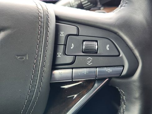 Certified 2024 Cadillac Escalade Sport Platinum w/ LPO, ONYX Package image 30