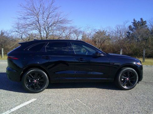 Used 2021 Jaguar F-PACE S image 9