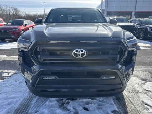 New 2026 Toyota Tacoma SR5 image 3