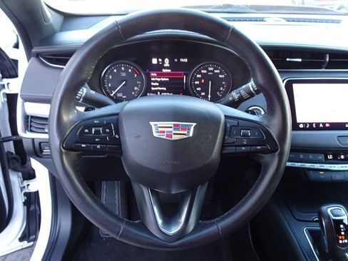 Used 2019 Cadillac XT4 Premium Luxury w/ Technology Package image 20