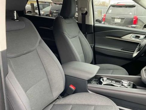 Used 2026 Ford Explorer Active AWD/4WD image 50