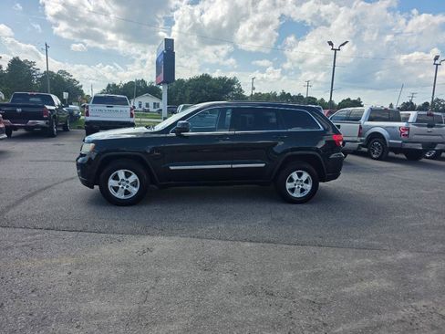 Used 2012 Jeep Grand Cherokee Laredo RWD image 2