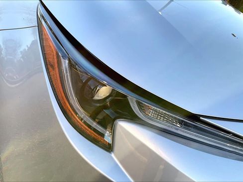 Used 2020 Toyota Corolla LE w/ LE Convenience Package image 26