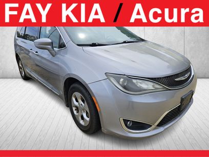 Used 2017 Chrysler Pacifica Touring-L Plus