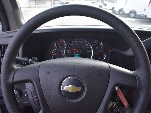 New 2025 Chevrolet Express 3500 Work Van w/ Power Convenience Package image 19