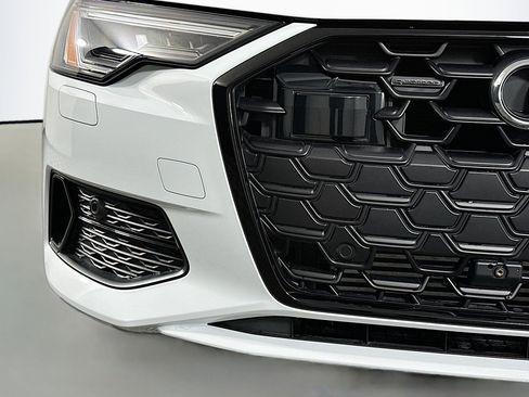 Used 2025 Audi A6 Premium Plus image 16