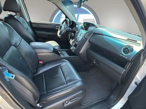 Used 2011 Honda Pilot Touring image 26