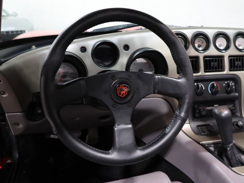 Used 1994 Dodge Viper RT/10 RWD image 80