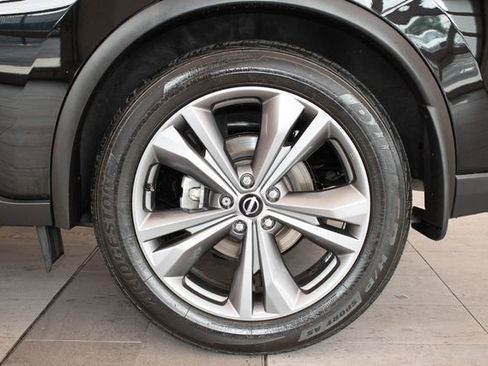 Used 2023 Nissan Murano Platinum AWD/4WD image 9