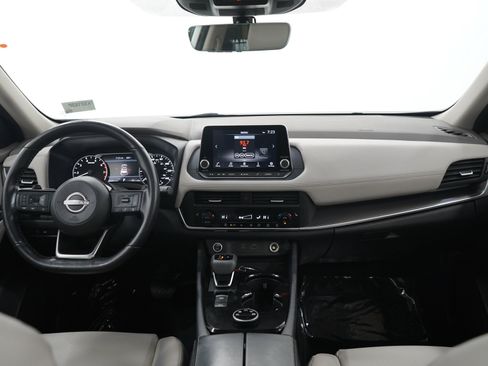 Used 2023 Nissan Rogue SV w/ SV Premium B Package AWD/4WD image 14
