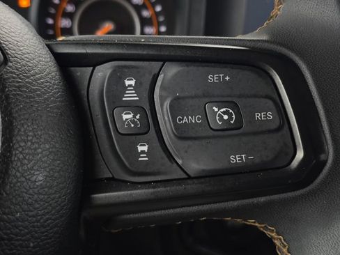 Used 2024 Jeep Wrangler Unlimited Sport AWD/4WD image 22