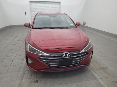 Used 2019 Hyundai Elantra SE FWD image 14
