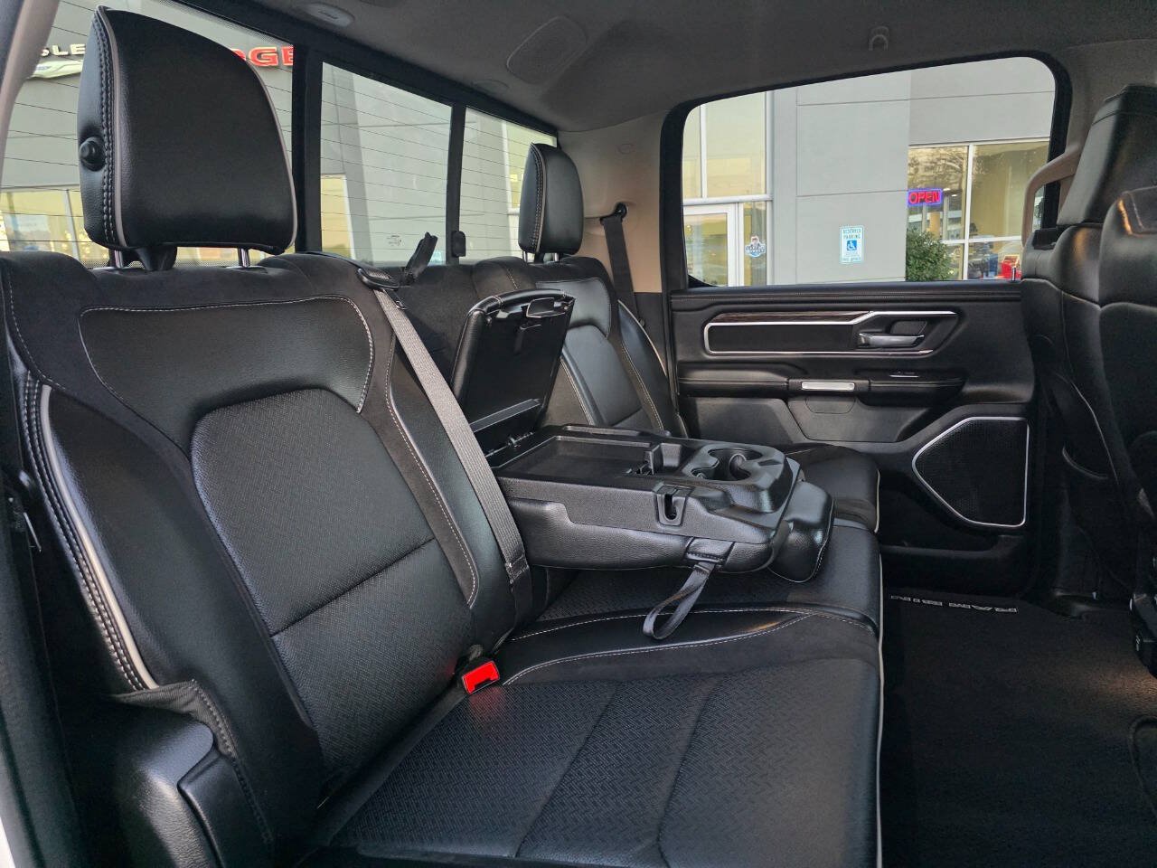 Used 2020 RAM 1500 Laramie AWD/4WD image 13