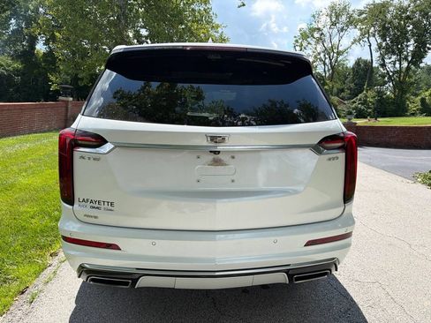 Used 2021 Cadillac XT6 Premium Luxury AWD/4WD image 9