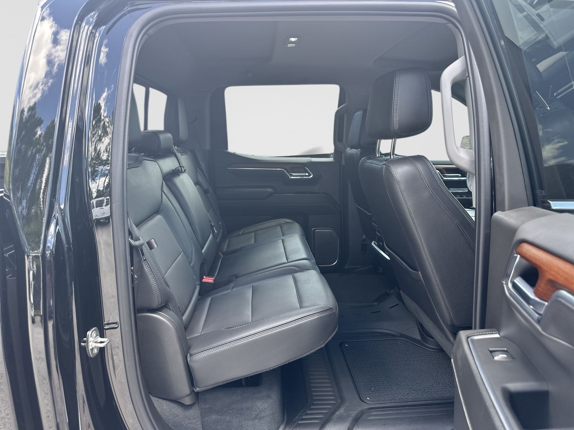 Certified 2023 GMC Sierra 1500 Denali w/ Technology Package AWD/4WD image 26