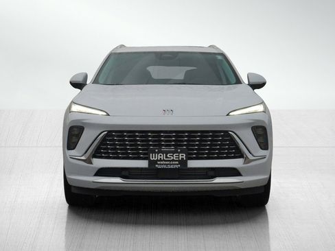 New 2026 Buick Envision Avenir image 2