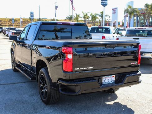 Used 2025 Chevrolet Silverado 1500 RST w/ Convenience Package II RWD image 9
