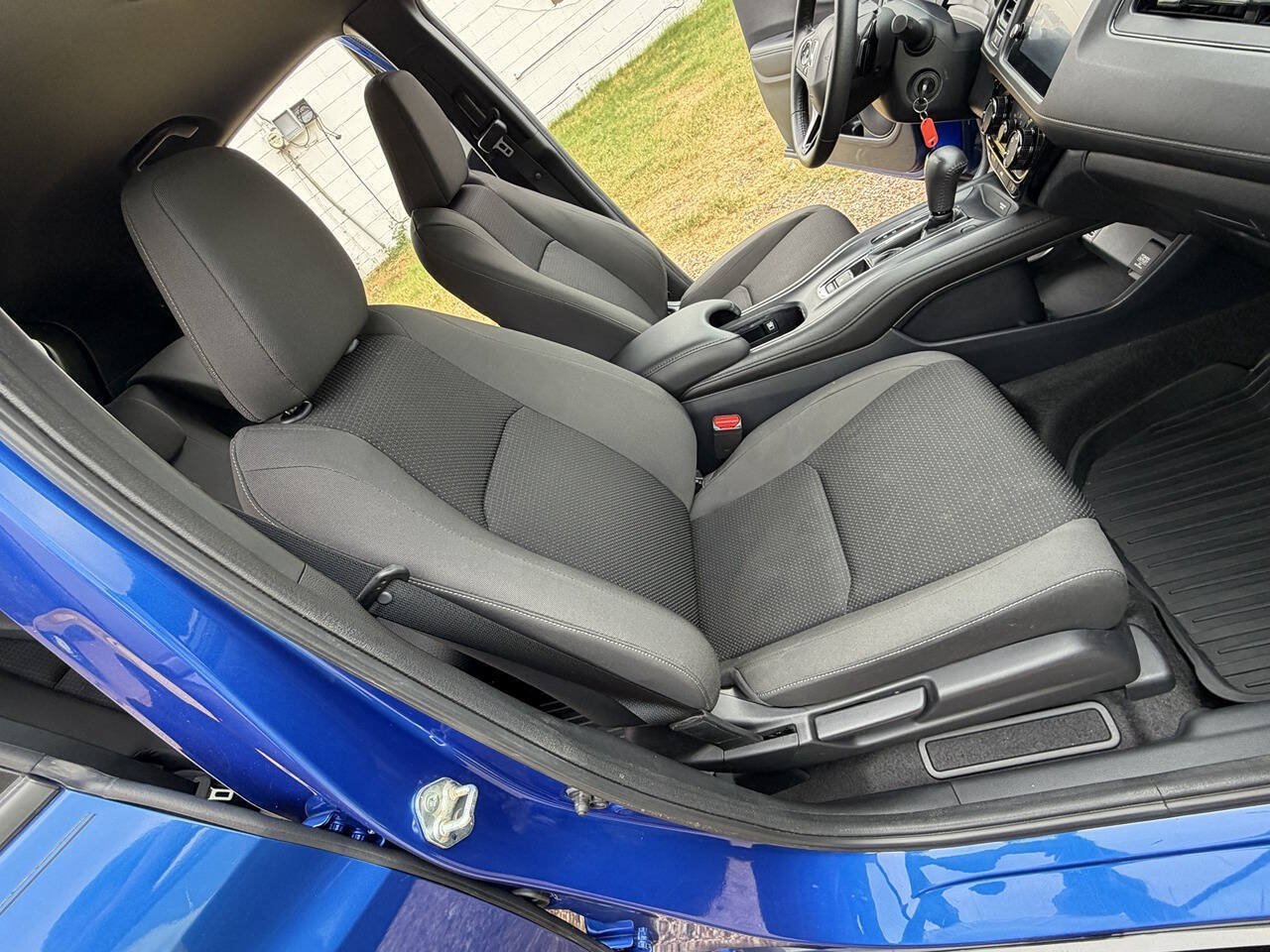 Used 2021 Honda HR-V Sport image 27