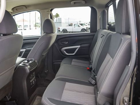 Used 2023 Nissan Titan SV w/ SV Convenience Package image 19