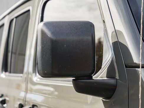 Used 2021 Jeep Wrangler Unlimited Rubicon image 29