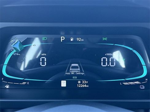 Certified 2025 Hyundai Elantra Blue image 17