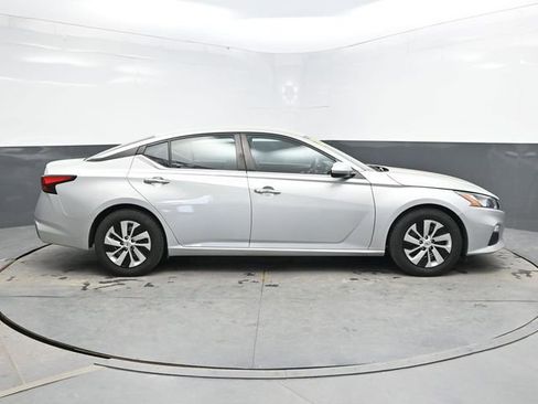 Used 2021 Nissan Altima 2.5 S FWD image 8