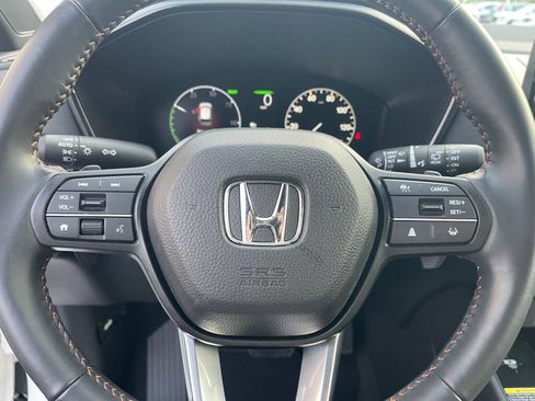 Used 2025 Honda CR-V Sport-L image 18