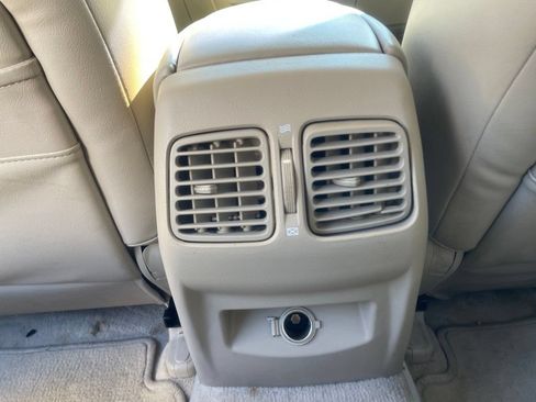 Used 2007 Hyundai Azera SE FWD image 21