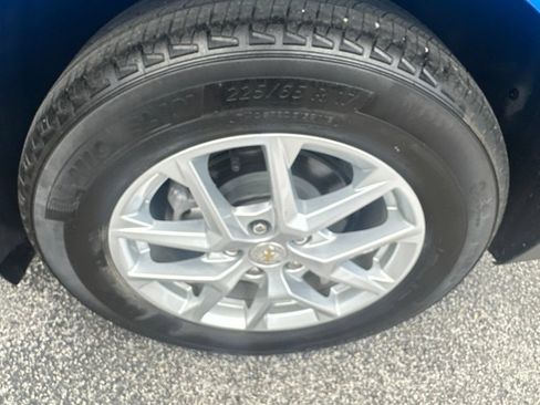 Used 2024 Chevrolet Equinox LS w/ LS Convenience Package FWD image 16