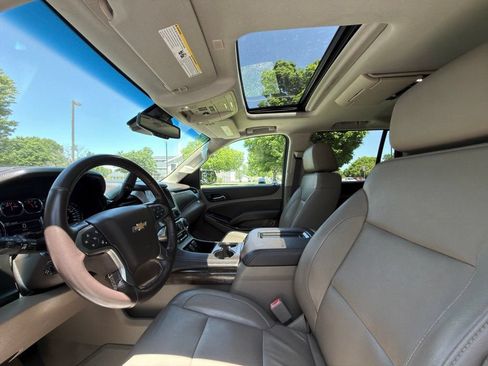 Used 2019 Chevrolet Tahoe LT AWD/4WD image 21