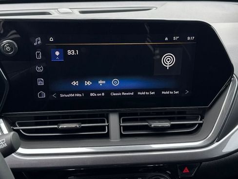 New 2026 Chevrolet Trax ACTIV w/ Driver Confidence Package FWD image 18