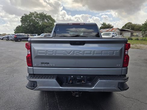 Used 2024 Chevrolet Silverado 1500 LT AWD/4WD image 7