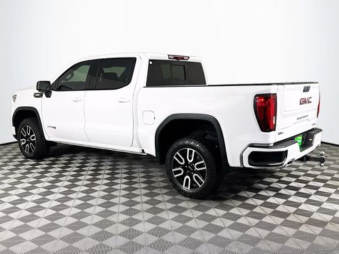 Used 2023 GMC Sierra 1500 AT4 w/ Technology Package AWD/4WD image 6