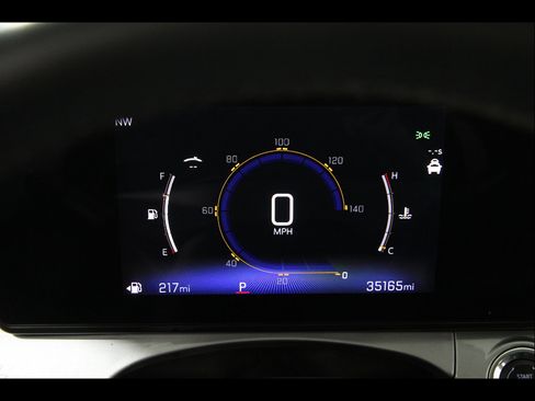 Certified 2024 Chevrolet Trax LT w/ Sunroof Package image 8