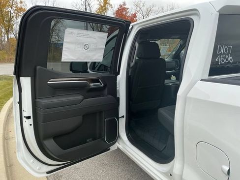 New 2026 Chevrolet Silverado 1500 RST w/ RST All Star Premium Package AWD/4WD image 14