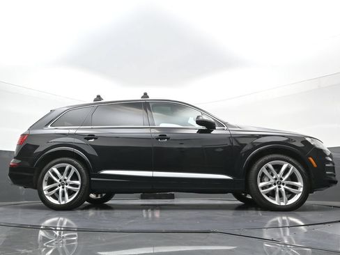 Used 2018 Audi Q7 3.0T Prestige AWD/4WD image 29