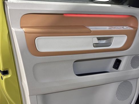 New 2025 Volkswagen ID. Buzz 1st Edition image 53