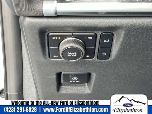 New 2026 Ford Expedition Max Platinum image 26