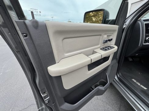 Used 2011 RAM 1500 Big Horn image 33