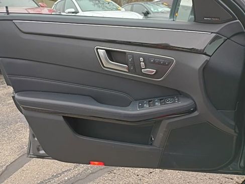 Certified 2016 Mercedes-Benz E 350 4MATIC Sedan image 12