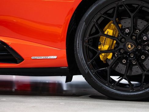 Used 2021 Lamborghini Huracan EVO AWD/4WD image 61