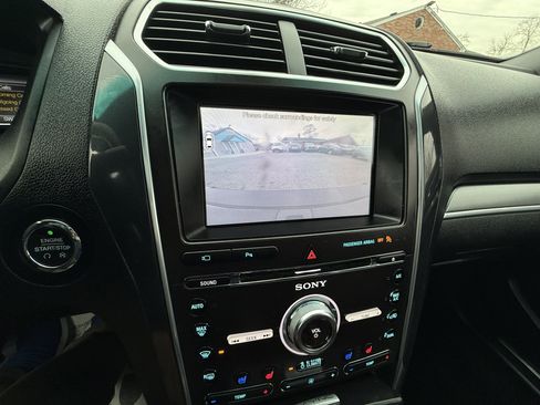 Used 2017 Ford Explorer Sport w/ Equipment Group 401A image 27