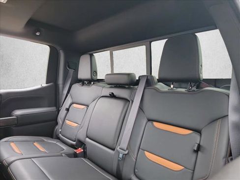 Used 2020 GMC Sierra 1500 AT4 w/ AT4 Carbonpro Edition image 14