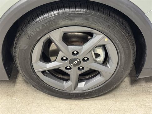 Used 2025 Kia K4 FWD image 11